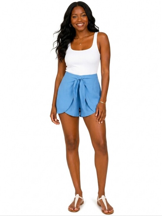 june & hudson Pants - NWT june & hudson Blue Tie-Front Shorts Size L